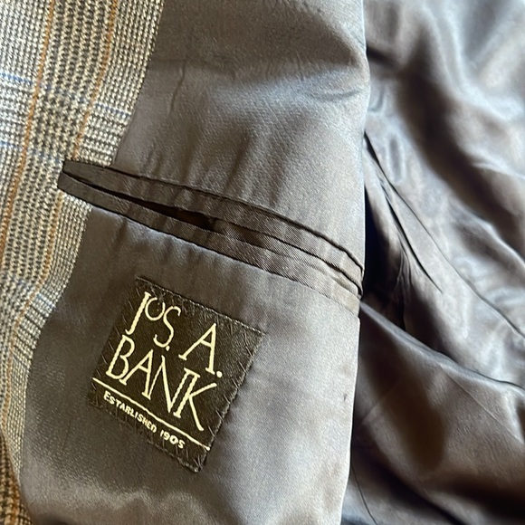 Jos. A. Bank Plaid Sport Coat, 46L - Picture 11 of 14
